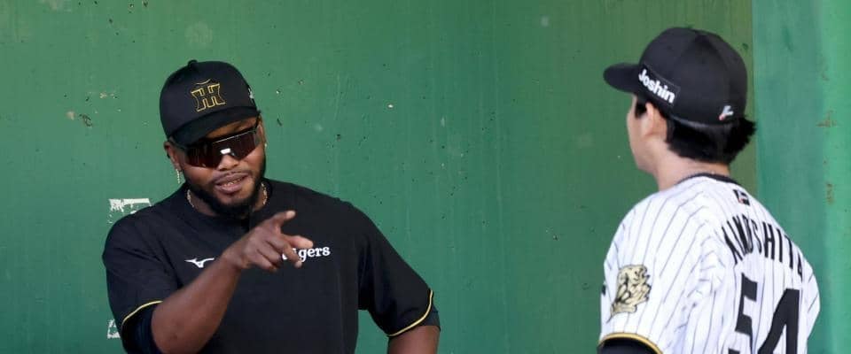 阪神ドリス塾　木下にツーシーム伝授　金言に目からウロコ　藤川監督「コーチにはできないところ」