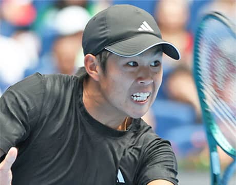  快挙 23年ぶり米10代がツアーV 