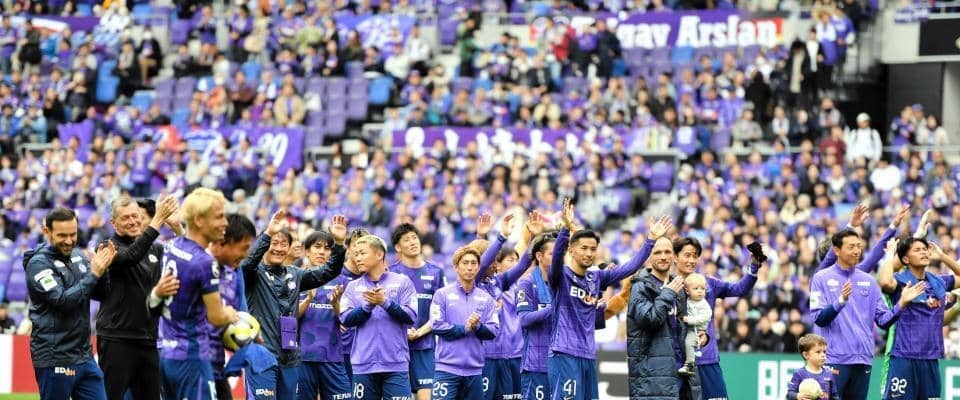 Ｊ１広島が本拠地で浦和に３発快勝！スキッベ監督「いつも以上に満足した素晴らしい試合」次戦の天皇杯準決勝へ弾み