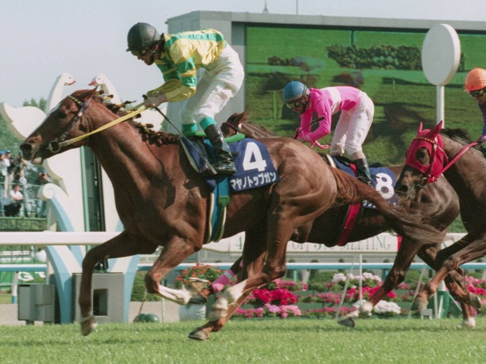 ウマ娘』でも描かれる超人的センス 変幻自在のマヤノトップガンが魅せ