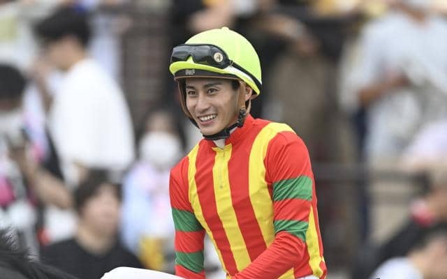 富田暁騎手がJRA通算200勝達成！ 「これから先もっと勝っていきたい」