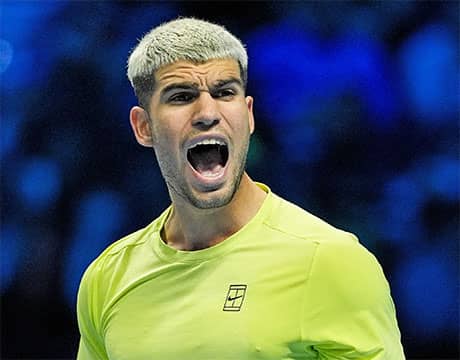  アルカラス 初の白星発進、最終戦開幕 