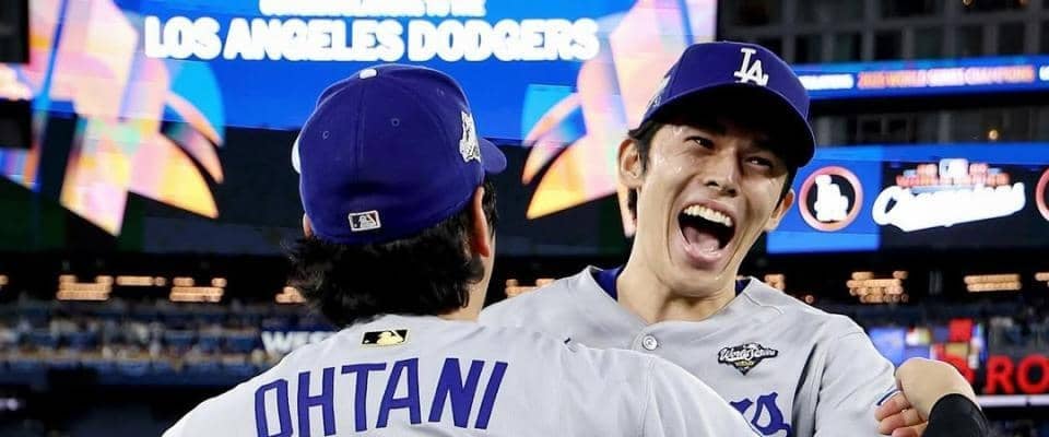 「かっこいい！」ロスの街に佐々木朗希の広告壁画も登場　「連覇を果たした英雄」スミス、スネルらと並ぶ