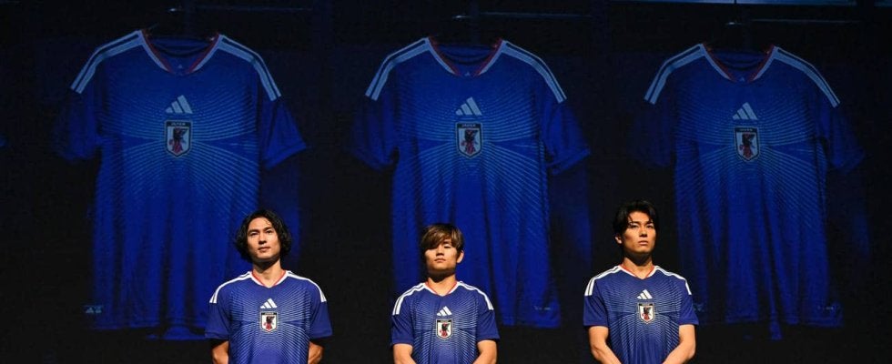 【日本代表】新ユニ着用の久保建英\