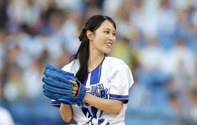 女子ゴルファーから芸能界転身の２５歳美女　ロスでのオフショット投稿　キャミソール姿に反響「透明感やばい」「可愛い」