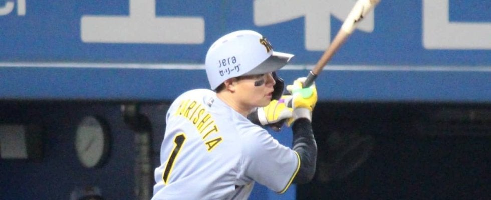 侍ジャパン、西武の左腕エースがまさかの9失点も18安打14得点の猛攻で広島に競り勝つ！