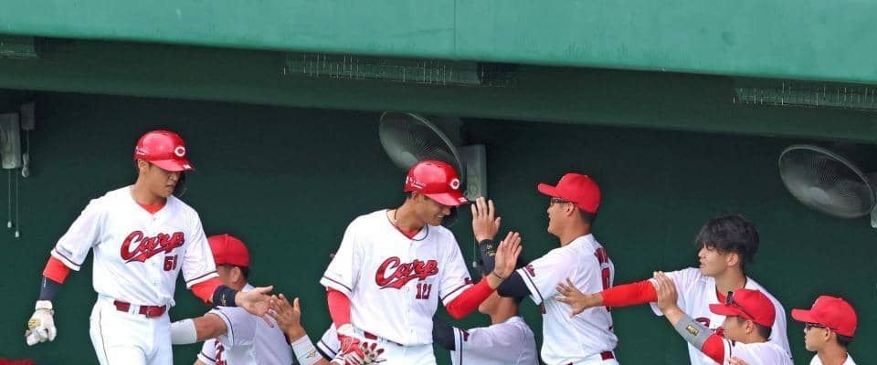 広島・新井監督「ビックリ」侍相手に１４安打１１得点「みんな成長している」“天敵”松山からも２点奪取