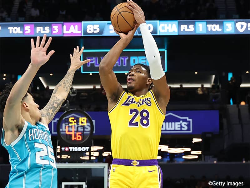 八村塁 21得点の活躍で勝利に貢献