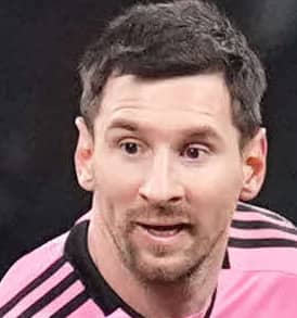 メッシ、バルサ本拠地カンプ・ノウに立つ姿披露「いつか戻ってこられることを願う」思いつづる