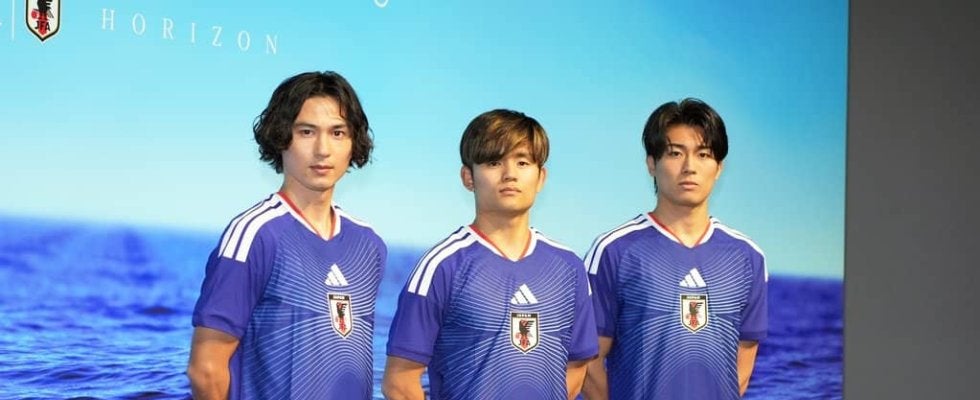 ｢JO1｣と｢INI｣の新ユニットとイケメン対決！ 南野＆久保＆中村“タキタケイト”が日本代表“新ユニフォーム姿”で｢自分の限界を超える！｣