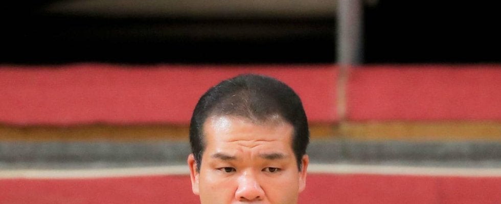 玉ノ井親方、NHK相撲中継まさかの「休場」体調問題ないが…代役は元大関の琴風さん