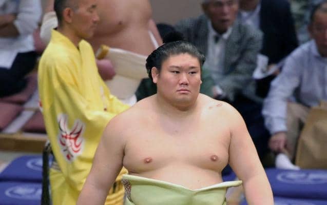 ノア化粧まわし復活　西ノ龍“三沢魂”で３勝目　十両２場所目「まだこれから」　富士ケ根親方「約束を守れた」