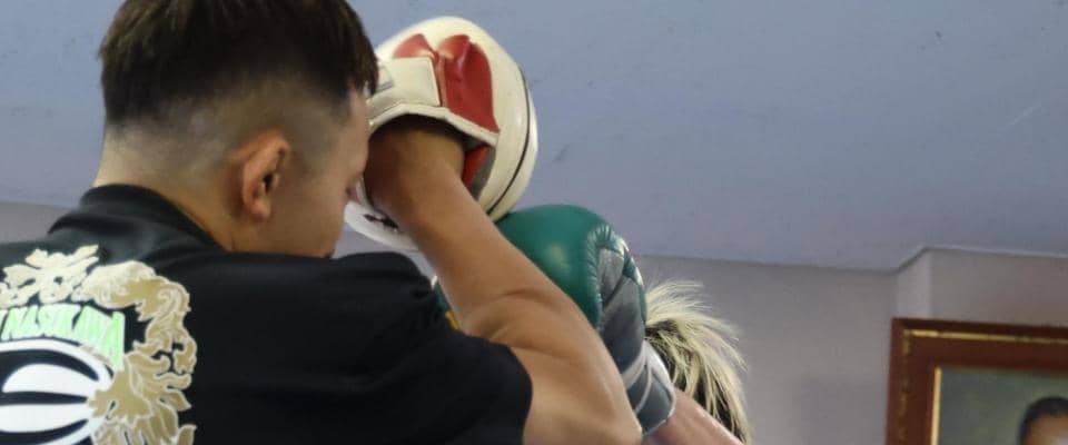 那須川天心　報道陣１００人に“シン・ボクシング”必勝予告　大橋ジムの敵情視察も「すげえ新鮮」ニヤリ