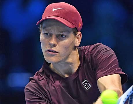  快勝シナー 3年連続の最終戦4強へ 