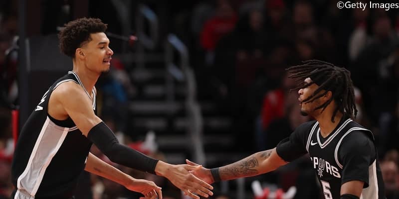 NBA史上5組目…スパーズのウェンバンヤマとキャッスルが20得点超えのトリプルダブル