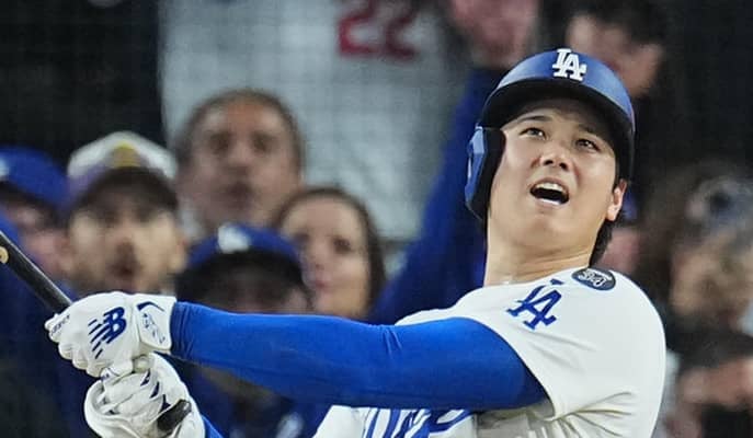 大谷翔平「伝説的瞬間」初受賞「地上最高の“ショー”」MLB公式インスタもたたえる　３発10K