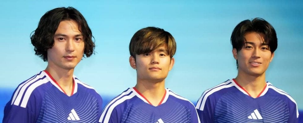 もう見た⁉日本代表MF南野拓実が｢長髪→短髪｣＆FW後藤啓介が｢金髪→黒髪｣にチェンジ！ ガーナ戦前日の変身に｢南野は短髪がガチイケなんよ｣｢こっちの方が似合ってて好き｣