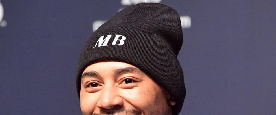 ムーキー・ベッツの正装姿がすごっ！スーツ＆蝶ネクタイで別人級のオーラ漂う　ＭＬＢアワードで司会「できないことなんてあるの！？」