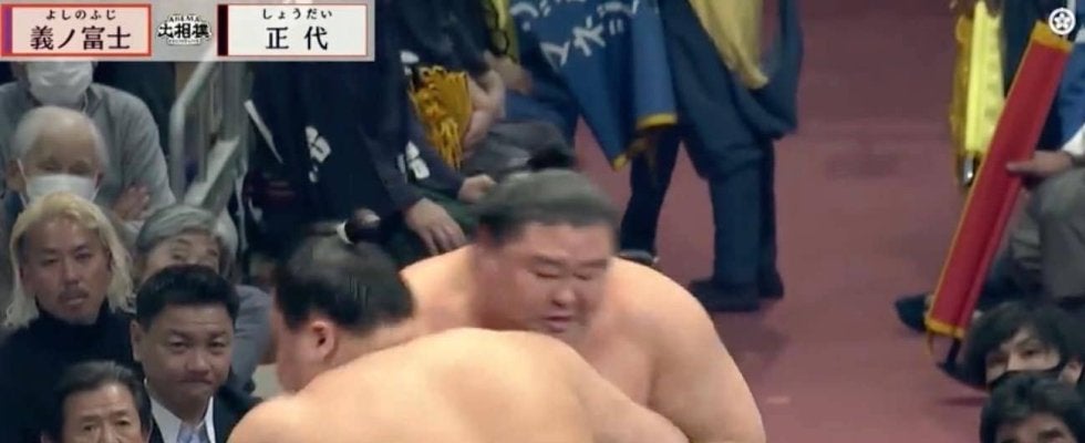 「字幕お願いしますw」方言全開の“クセつよ”解説にファン衝撃 元天鎧鵬、突然の口調\