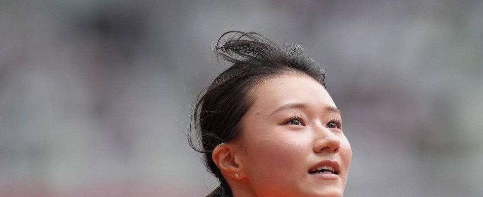 【陸上】田中佑美「めっちゃかわいい売り子さん」赤エプロン姿で“たこ焼きヘアー”にメロメロ