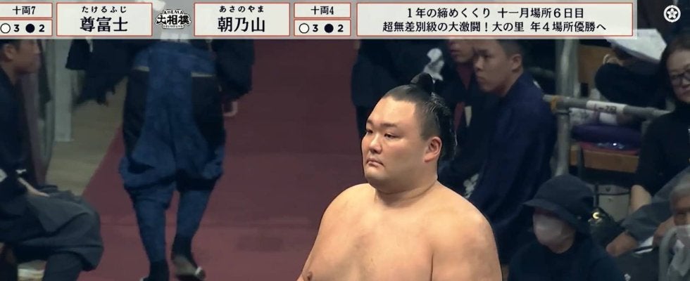 そこは朝乃山！ 十両で“幕内優勝”経験者同士の取組 尊富士を大逆転で撃破に館内騒然