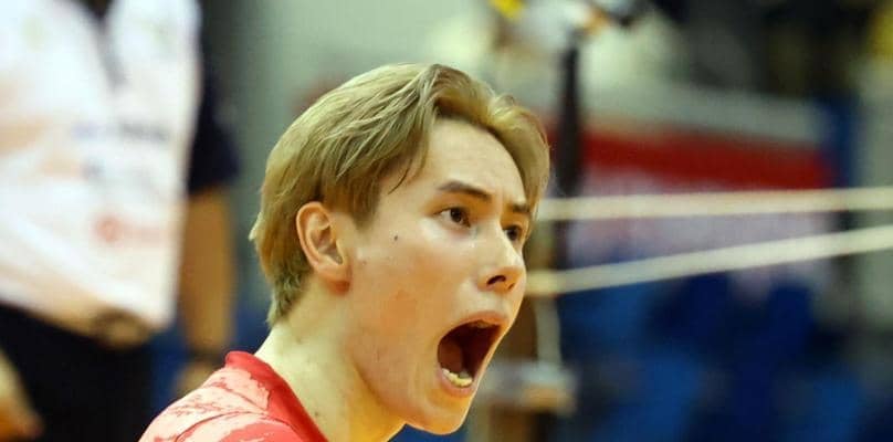 サントリー　高橋藍主将がけん引、日鉄堺にストレート勝利　「完璧に近いバレーが出せた」