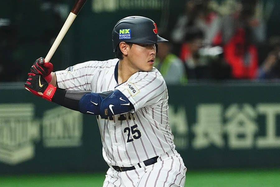 岡本和真は「村上より上」 “1打席交代”にざわつく米スカウト…リアルな