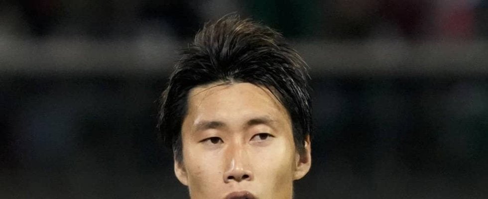 ｢ケ・ベッロ鎌田｣爆誕!? 日本代表ユニフォームとの初対面“ファーストインプレッション”で鎌田大地がイタリア語披露！｢また新しい鎌田語録できたやん笑｣｢長友化してて草｣