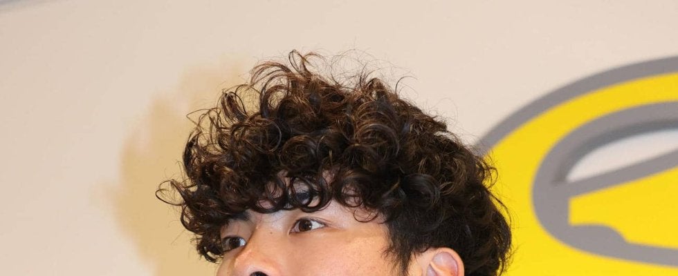 【ソフトバンク】24年ドラ１村上泰斗は現状維持800万円「まずは１年間戦い抜く体力つけたい」