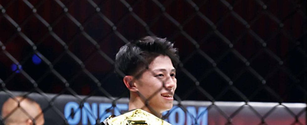 【ONE】吉成名高が40連勝で初代アトム級ムエタイ世界王者に！ONEムエタイ日本人王座は初