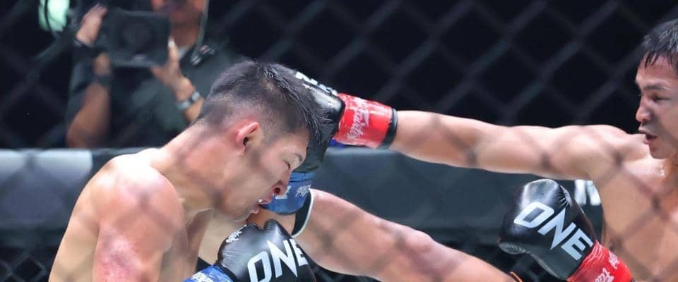 野杁正明は王座統一ならず　正規王者スーパーボンと壮絶打ち合いの死闘も判定０－３負けで陥落