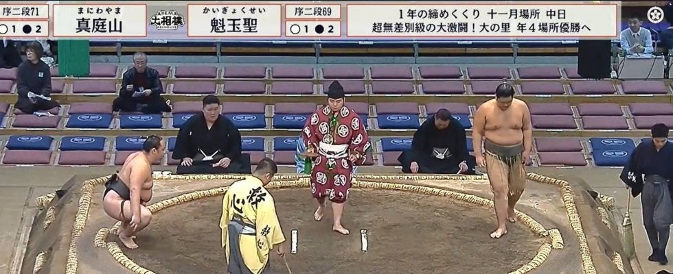 力士に何が？ 取組前に\