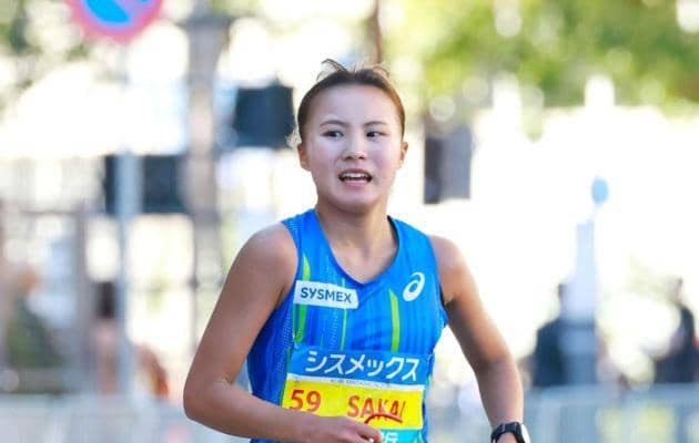 初マラソン・酒井心希が日本勢最高順位の３位！　予想以上のしんどさも「沿道の力で背中を押してもらって楽しかった」