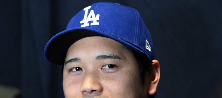 大谷翔平が“唯一”放った英語　絶妙返しに米司会者も笑顔…明かしたデコピンの行動
