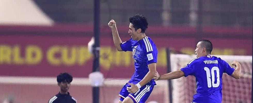【ハイライト動画あり】「すごいゴール」「素晴らしい！」執念のゴラッソを皮切りに3得点快勝で南アフリカ撃破！U-17日本代表がベスト16進出決定！｜FIFA U-17ワールドカップカタール2025 レビュー