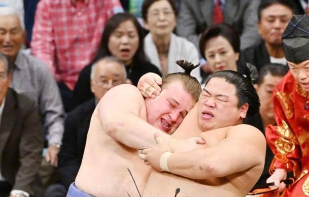 安青錦　独壇場で５場所連続勝ち越し　自己最速タイ９日目も「そこまで意識しない」　１敗で大の里追走