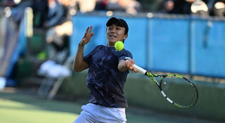 前年覇者の清水悠太 快勝で2回戦進出「試行錯誤しながら良いプレーを維持できた」[横浜慶應チャレンジャー]