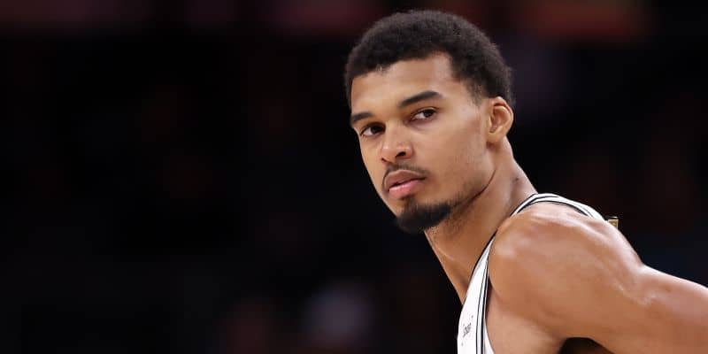 好調スパーズに痛手…ビクター・ウェンバンヤマが左ふくらはぎの炎症で数週間の離脱へ