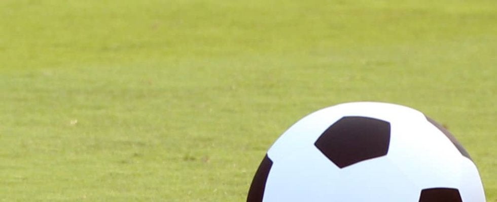 【新潟】堀米悠斗「最後に、アイシテルニイガタ」今季限りで契約満了「どこかでサッカーを」