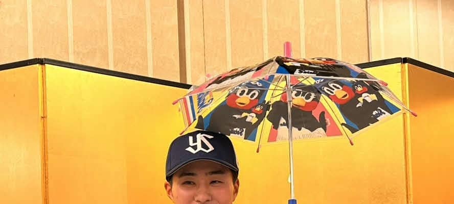 【ヤクルト】ドラ６石井巧が仮契約　夢は高級スポーツカーも「派手なプレーはなくとも堅実に」