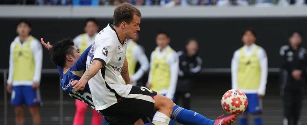 天皇杯準決勝で表面化｢日本サッカー｣今そこにある危機(3)林幸多郎に求めたい｢ロングスロー｣以外、地上波で放送｢つまらない試合｣で逃した絶好機
