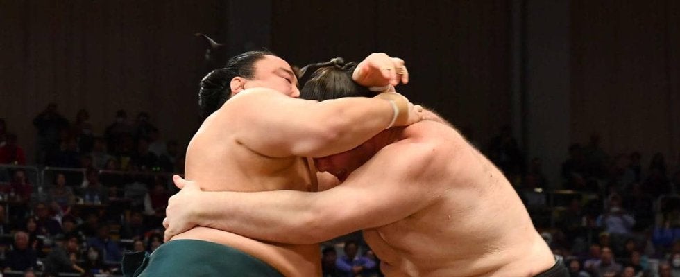 38歳佐田の海が通算763勝目で初の「首ひねり」獅司を破る「まずいと思って振りほどいたら…」