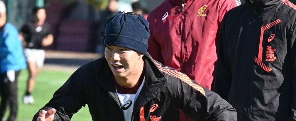 【ラグビー】日本代表帰りの早大矢崎由高「疲れはゼロではない」102回目の早慶戦で帰国即先発