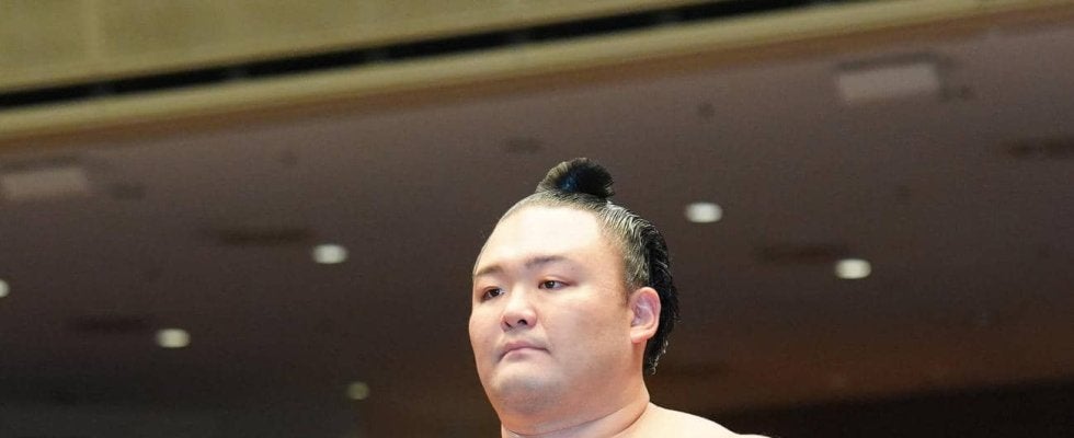 朝乃山が十両優勝争いトップの藤凌駕を止め１差で逆転Ｖに望み「悔いのないよう、自分の相撲を」