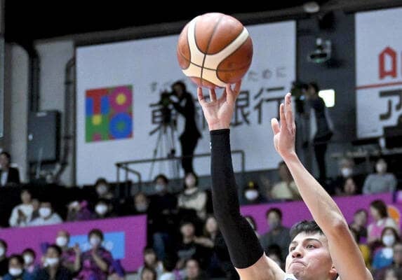 Ｂ２静岡ジョーダン・ダラスと渡久地政睦が初出場も福島に今季初の３ケタ失点で３連敗…借金２ケタ１０