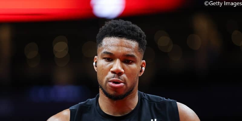 バックスに朗報…ヤニス・アデトクンボとケビン・ポーターJr.がまもなく戦列復帰へ