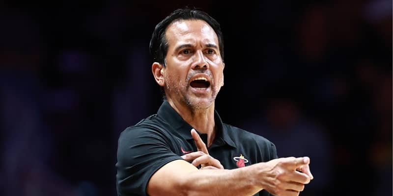 ヒートのエリック・スポールストラHCがレギュラーシーズン通算800勝を達成