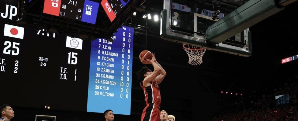 【バスケ】連続ブザービーター！第１Qは馬場雄大、第２Qは富永啓生　日本が23点リードで後半へ