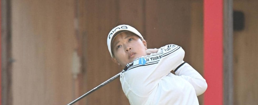 鈴木愛９年ぶり国内メジャーV王手も「いつもの１試合」と気負いなし　普段着ゴルフで22勝目へ