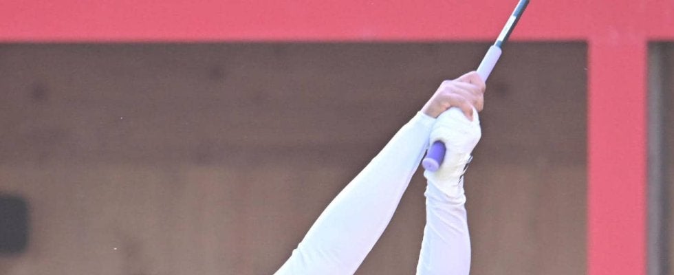 19歳入谷響が３差５位浮上　ドライバー好調で最終日は「ガンガン攻めたい」優勝なら初の10代